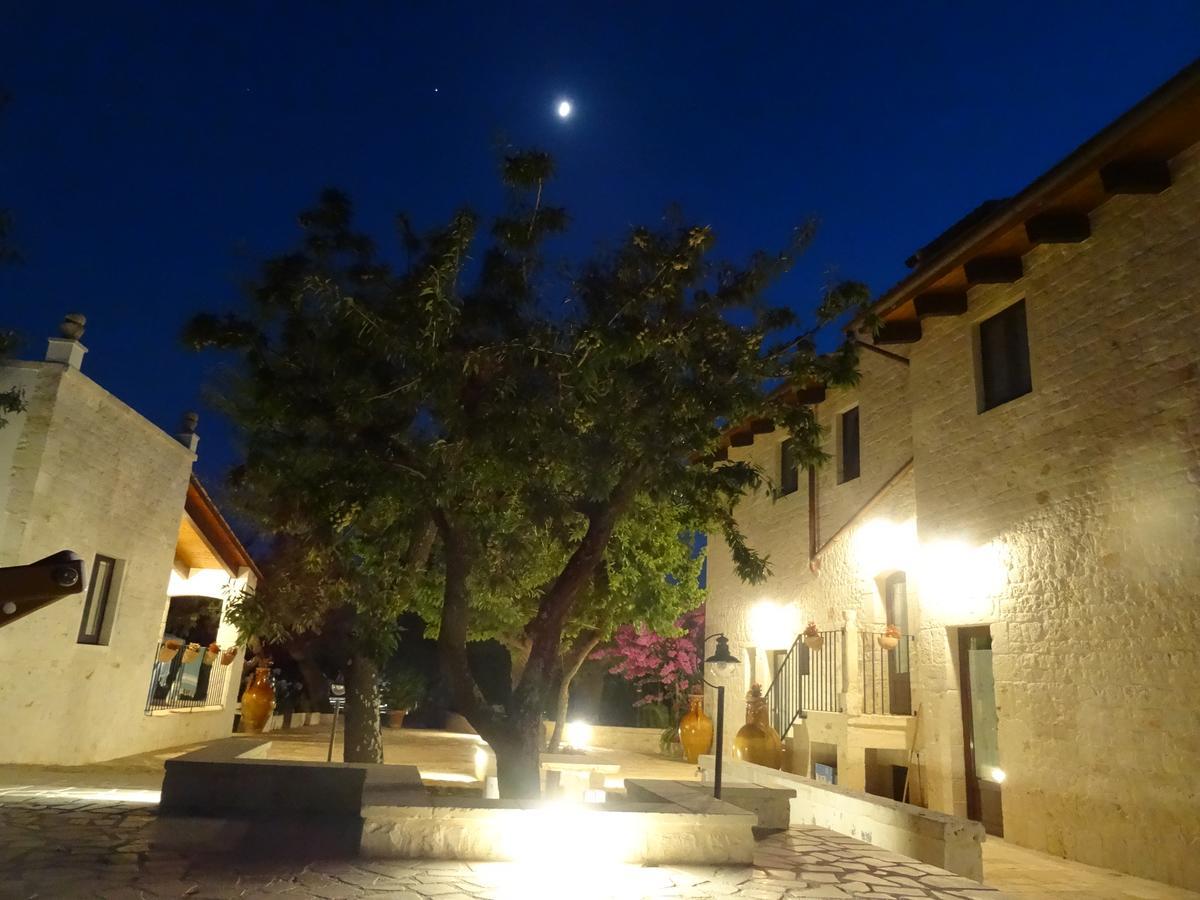 Bed and Breakfast L'Antico Casolare Castellana Grotte Exterior foto