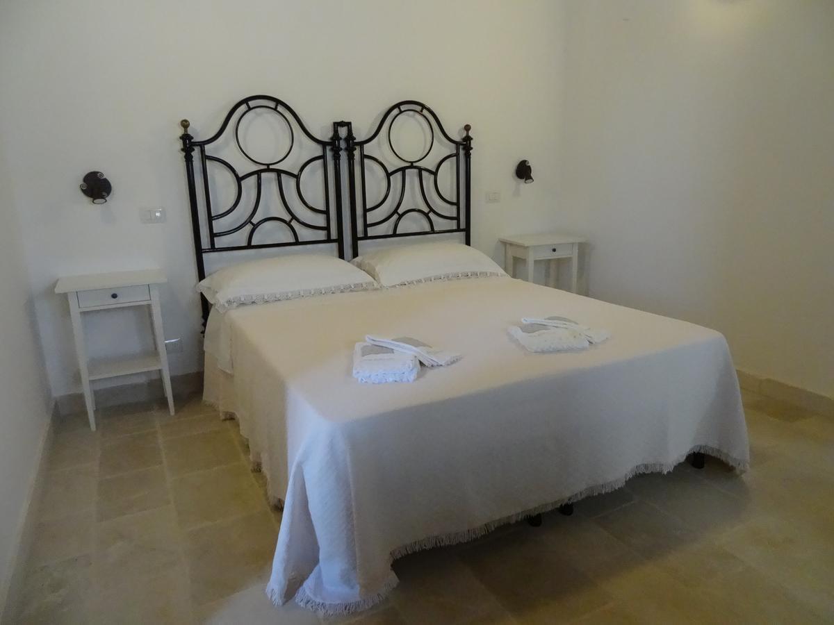 Bed and Breakfast L'Antico Casolare Castellana Grotte Exterior foto