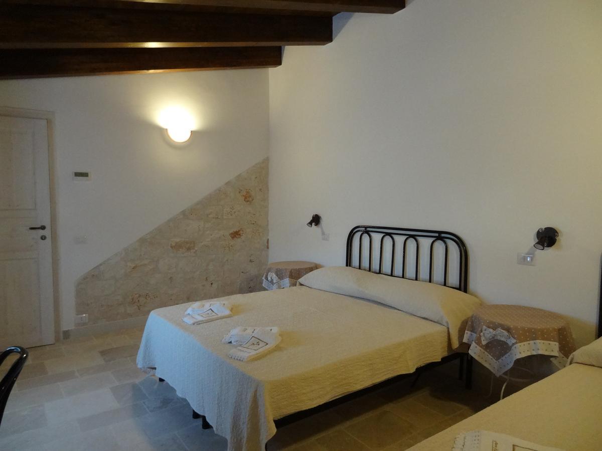Bed and Breakfast L'Antico Casolare Castellana Grotte Exterior foto